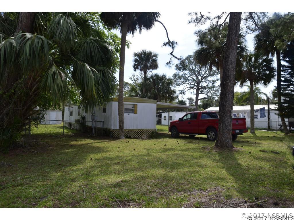 347 Beehive Dr., Oak Hill, FL 32759