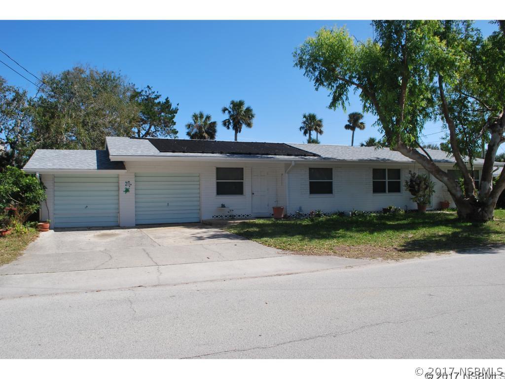 305 S Pine St., New Smyrna Beach, FL 32169