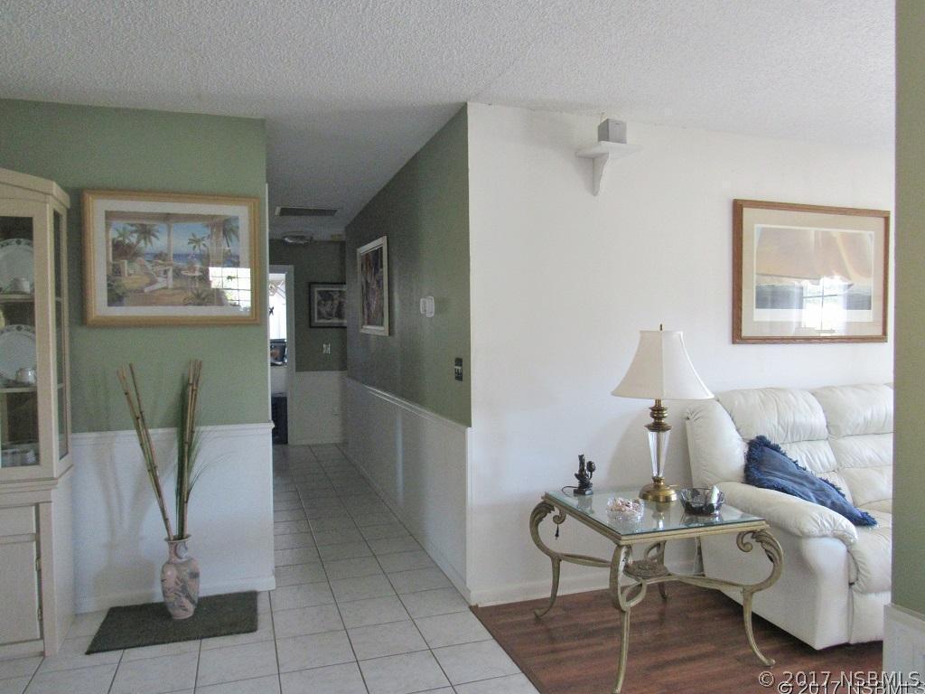 2503 Sabal Palm Dr., Edgewater, FL 32141