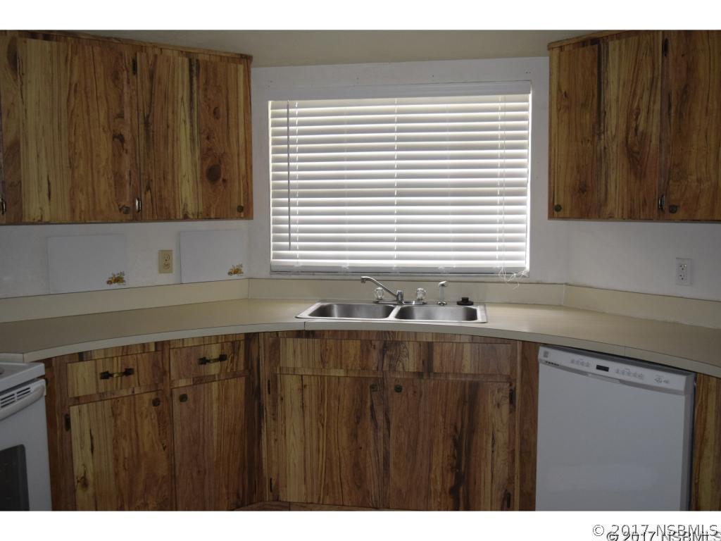 2217 Royal Palm Dr., Edgewater, FL 32141
