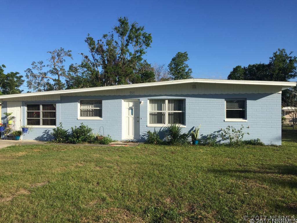 712 Phyllis Ave., New Smyrna Beach, FL 32168
