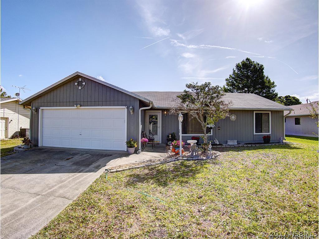 3327 Pine Tree Dr., Edgewater, FL 32141