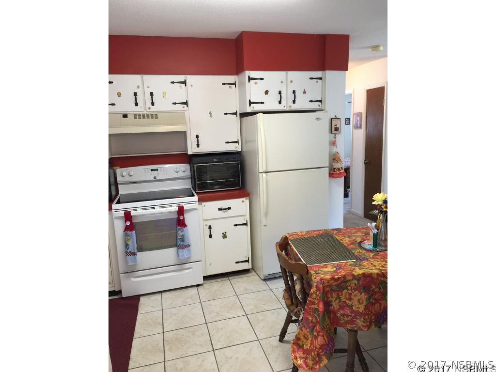 1810 Queen Palm Dr., Edgewater, FL 32132