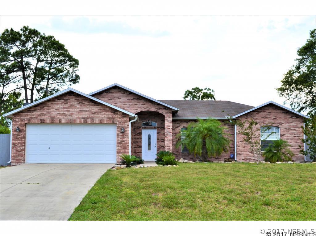 3046 Royal Palm Dr., Edgewater, FL 32141