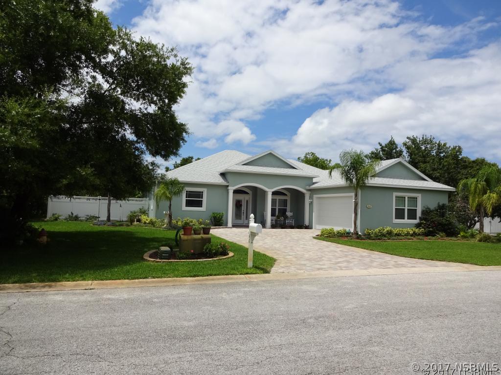 46 Live Oak Ln., New Smyrna Beach, FL 32168