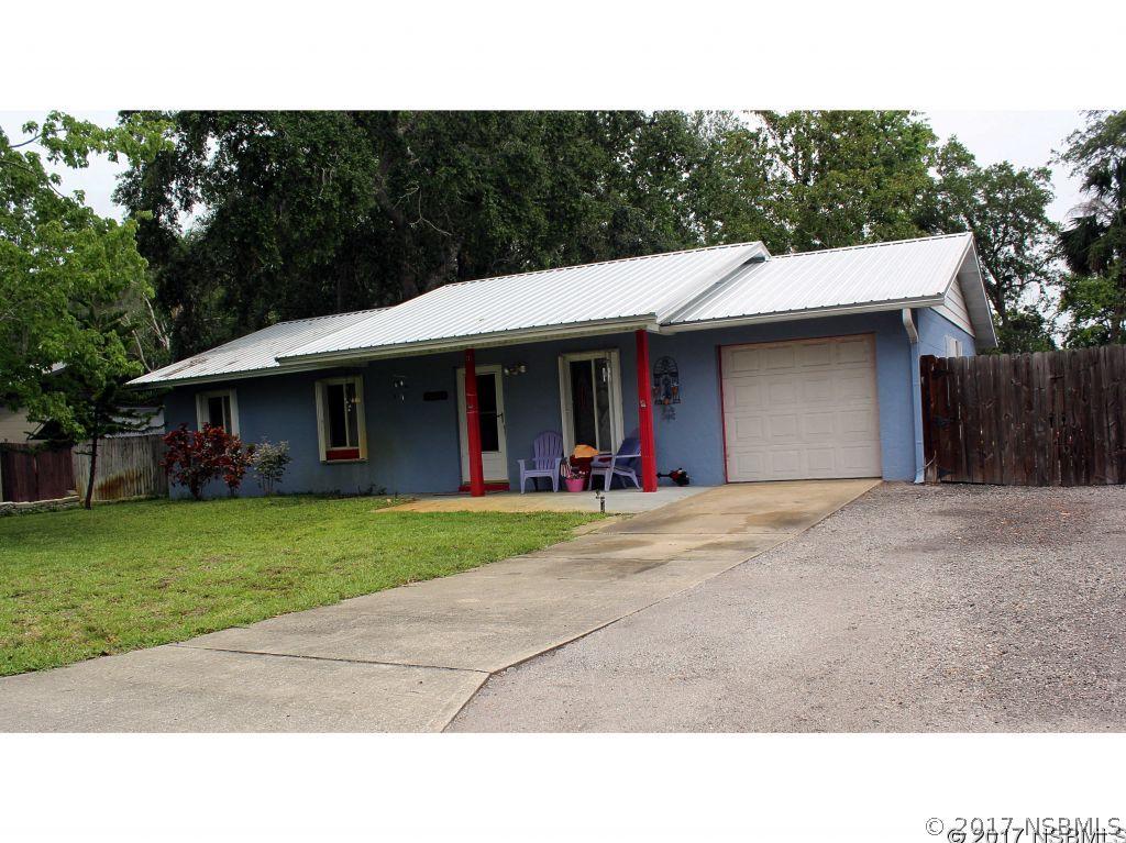 21 Wildwood Dr., Edgewater, FL 32132