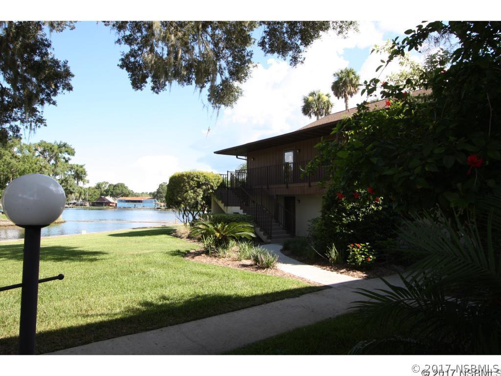 1640 Juno Tr. #101, Astor, FL 32102