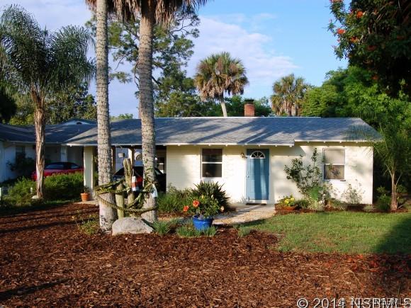 104 Hester Ave., New Smyrna Beach, FL 32168