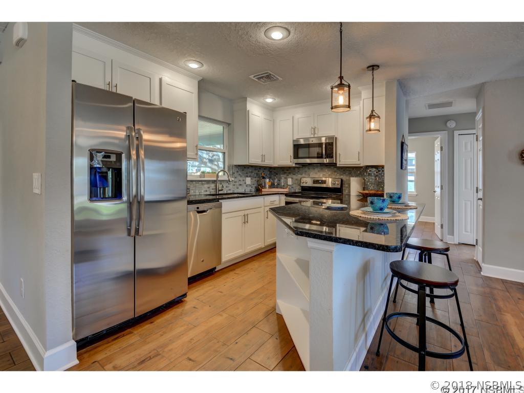 806 E 24th Ave., New Smyrna Beach, FL 32169