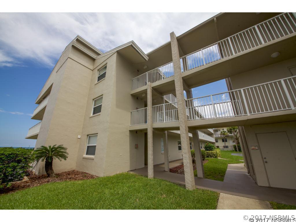 4801 Saxon Dr. #A103, New Smyrna Beach, FL 32169