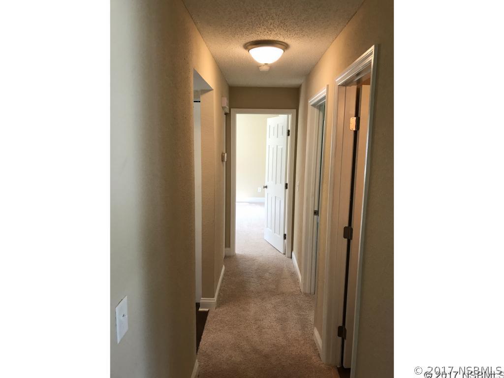 3123 Queen Palm Dr., Edgewater, FL 32141