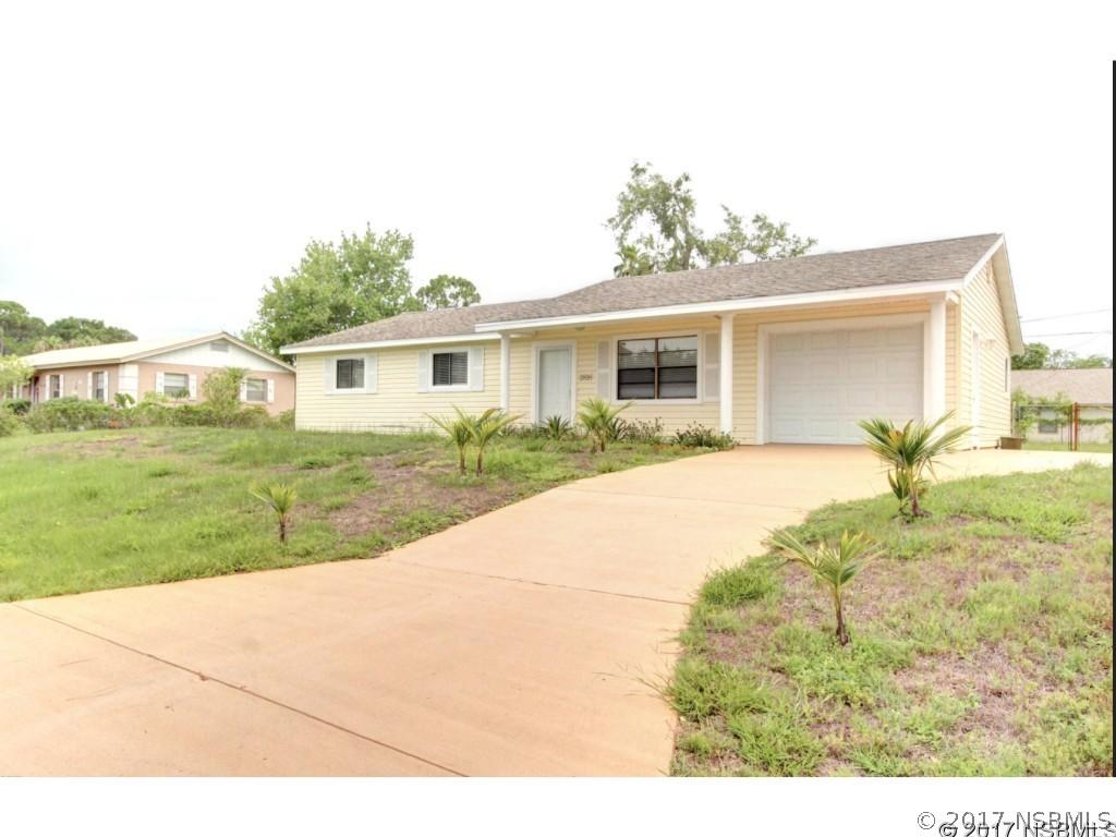 2816 Sabal Palm Dr., Edgewater, FL 32132