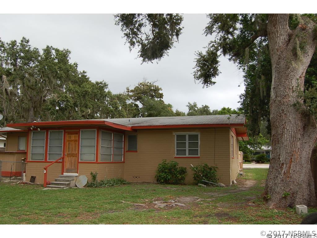 1416 Live Oak St., New Smyrna Beach, FL 32168