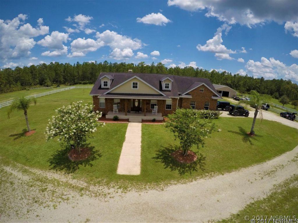 130 Buckhorn Rd., New Smyrna Beach, FL 32168