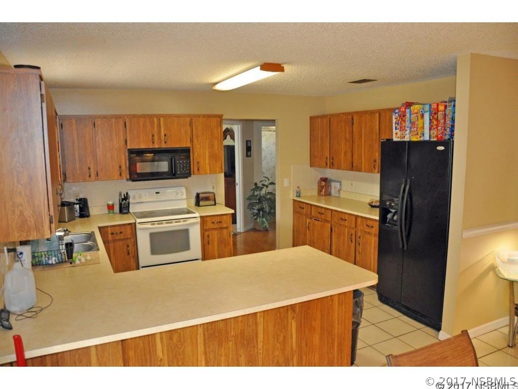 501 Finch Dr., Edgewater, FL 32141