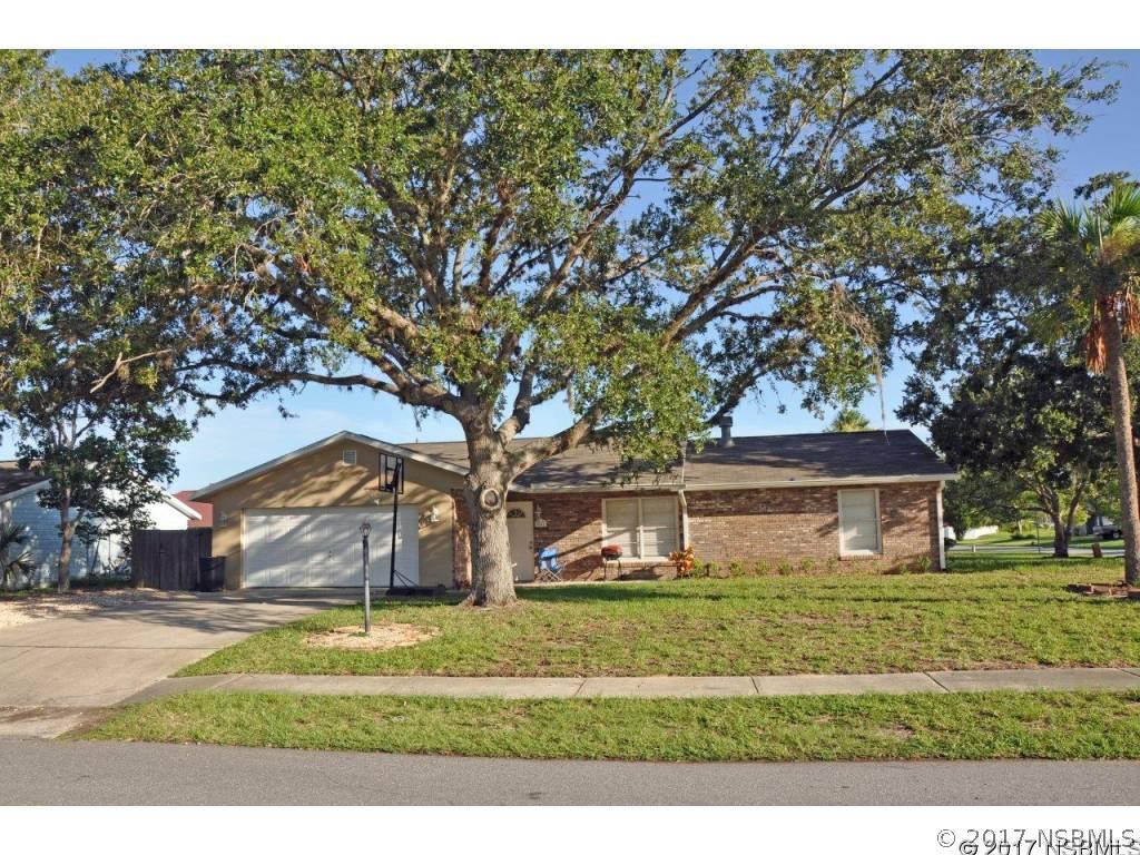 501 Finch Dr., Edgewater, FL 32141