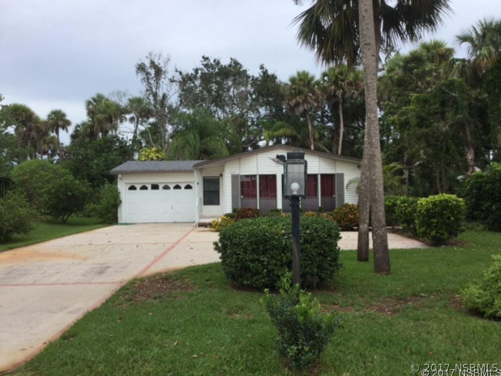 323 Schooner Ave., Edgewater, FL 32141