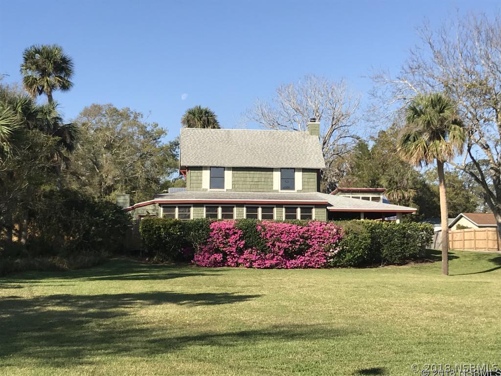 120 N Riverside Dr., Edgewater, FL 32132