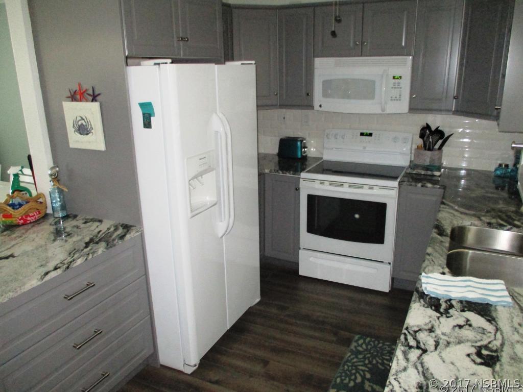 335 N Causeway #H-1, New Smyrna Beach, FL 32169
