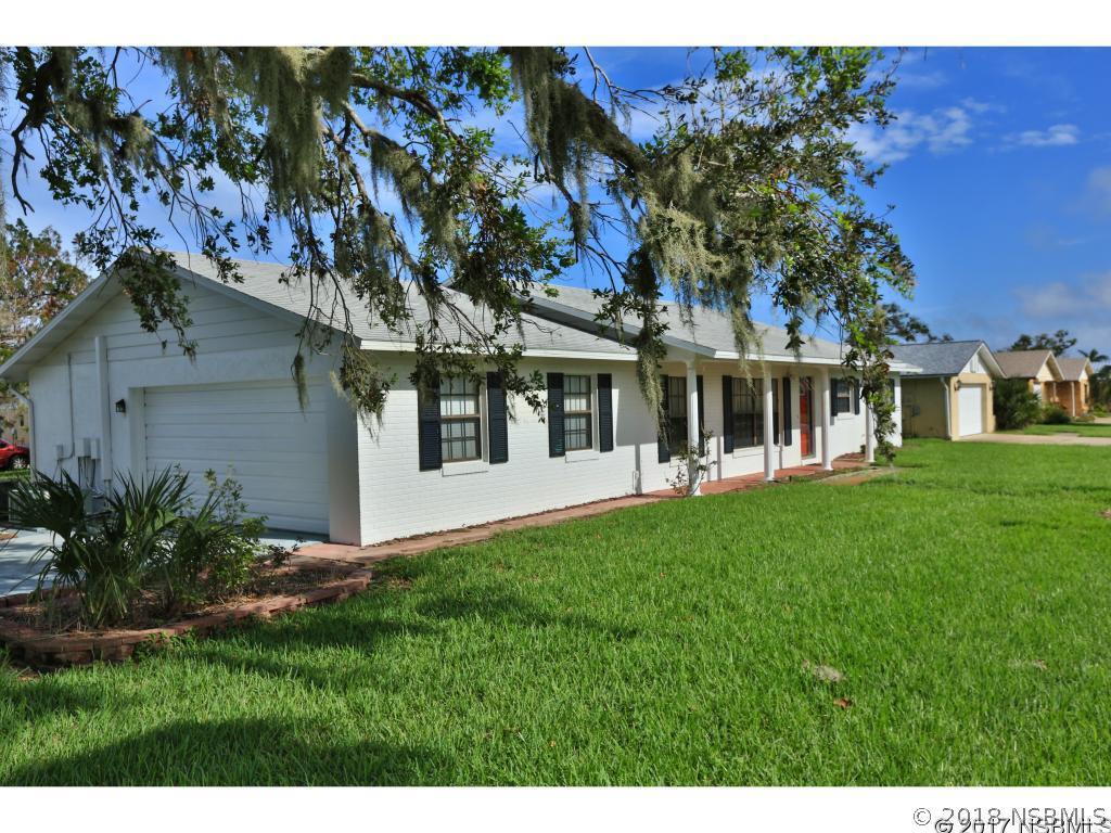 3 Laughing Gull Ln., Edgewater, FL 32141