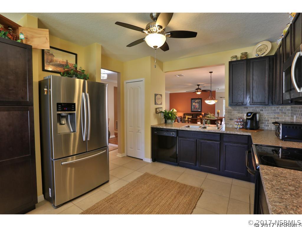 304 Admiralty Ct., Edgewater, FL 32141