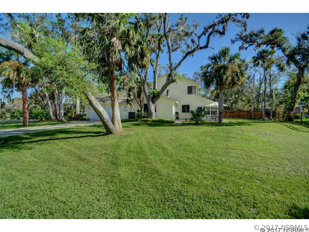 2203 Mango Tree Dr., Edgewater, FL 32141