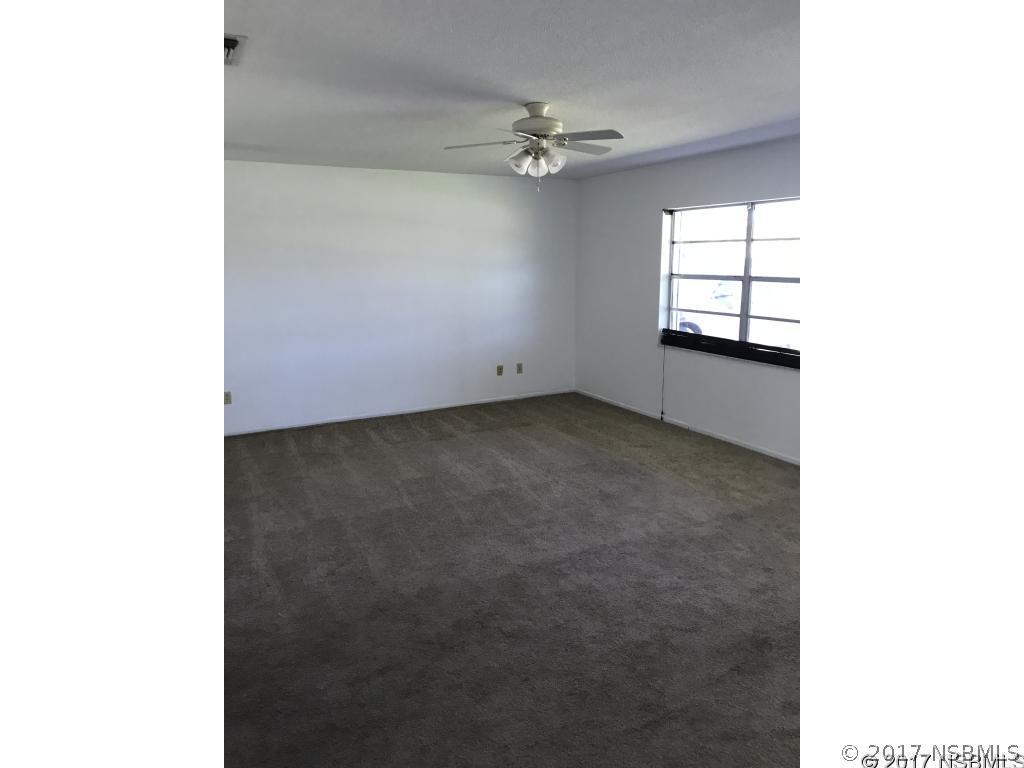 1856 Evergreen Dr., Edgewater, FL 32141