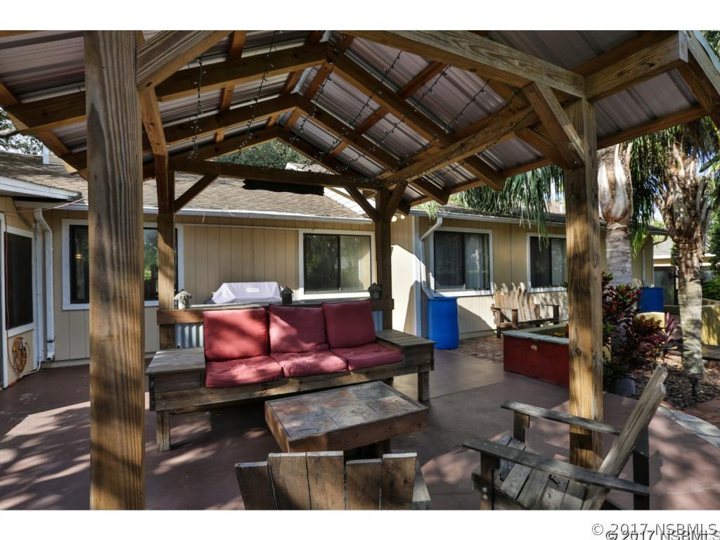 2425 Unity Tree Dr., Edgewater, FL 32141