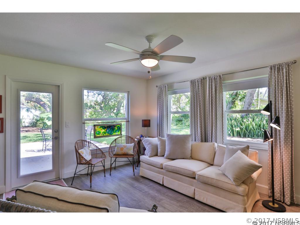 406 Ocean Ave., New Smyrna Beach, FL 32169