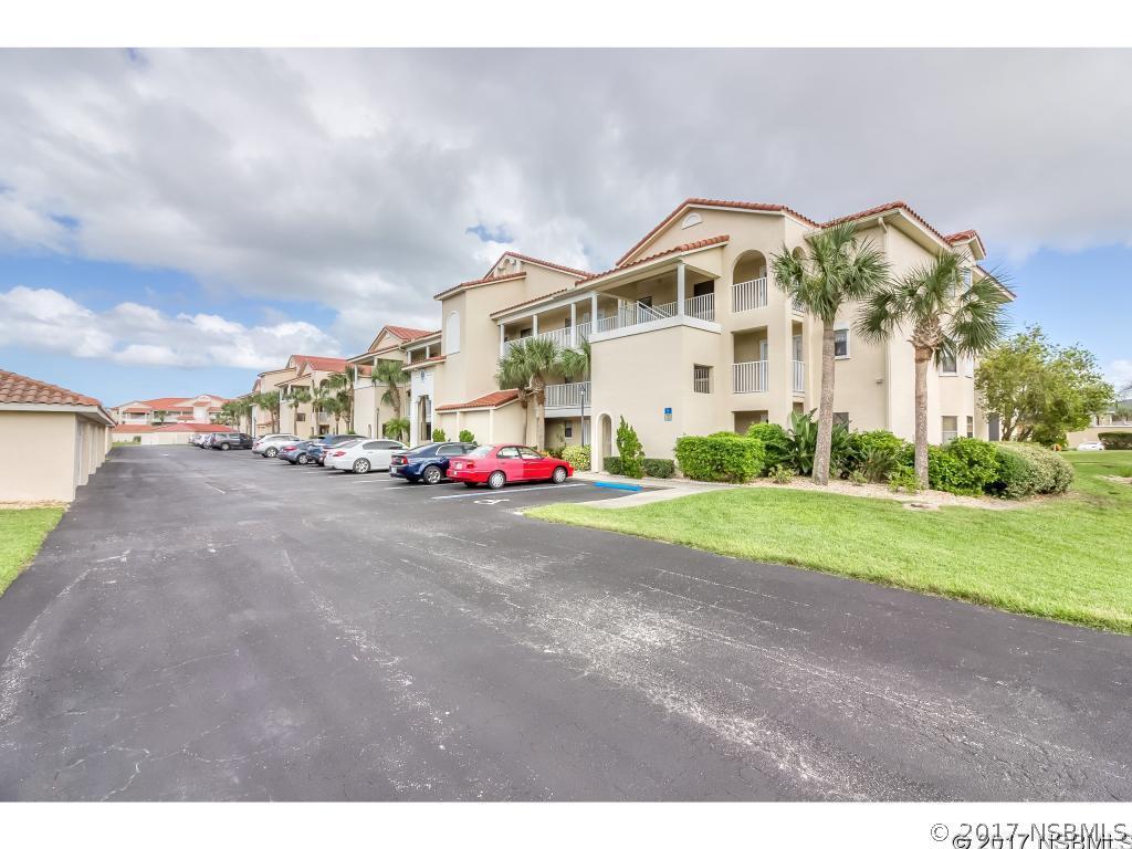 451 Bouchelle Dr. #305, New Smyrna Beach, FL 32169