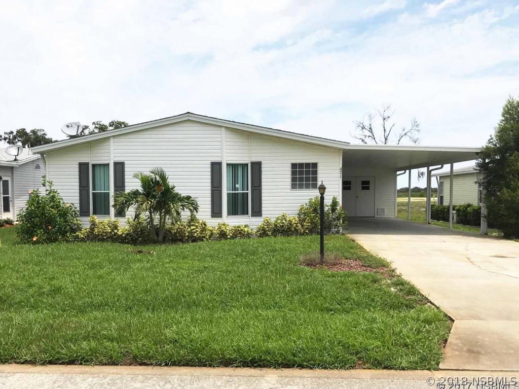 471 Sioux Blvd., Oak Hill, FL 32759