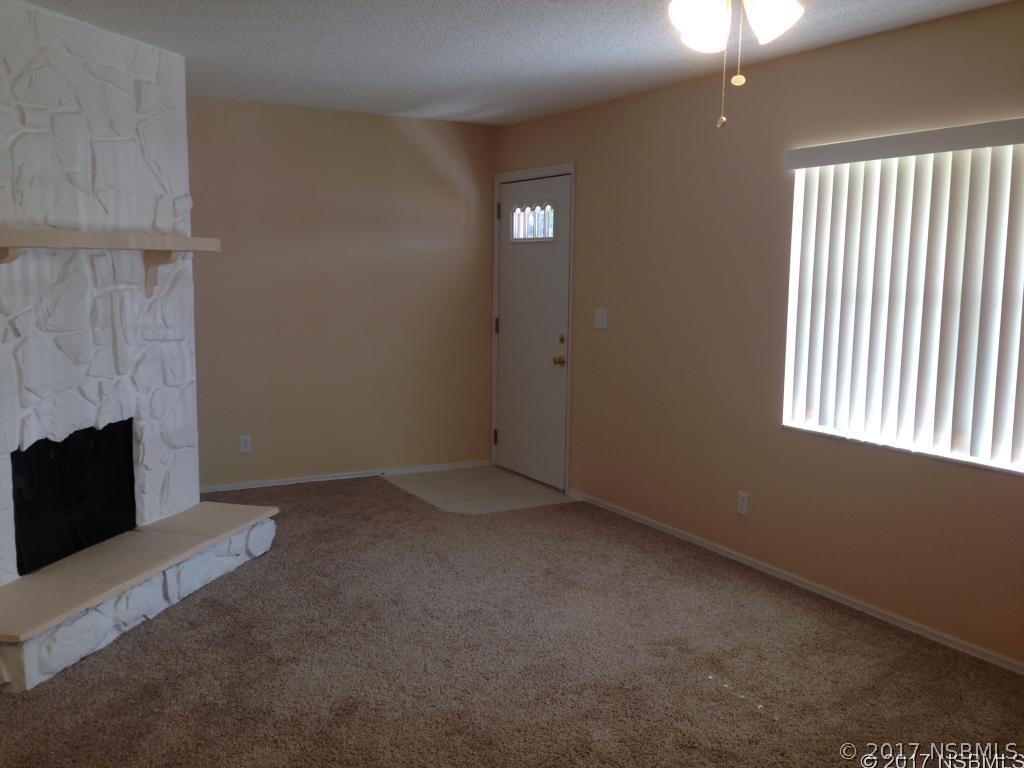 2713 Juniper Dr., Edgewater, FL 32141