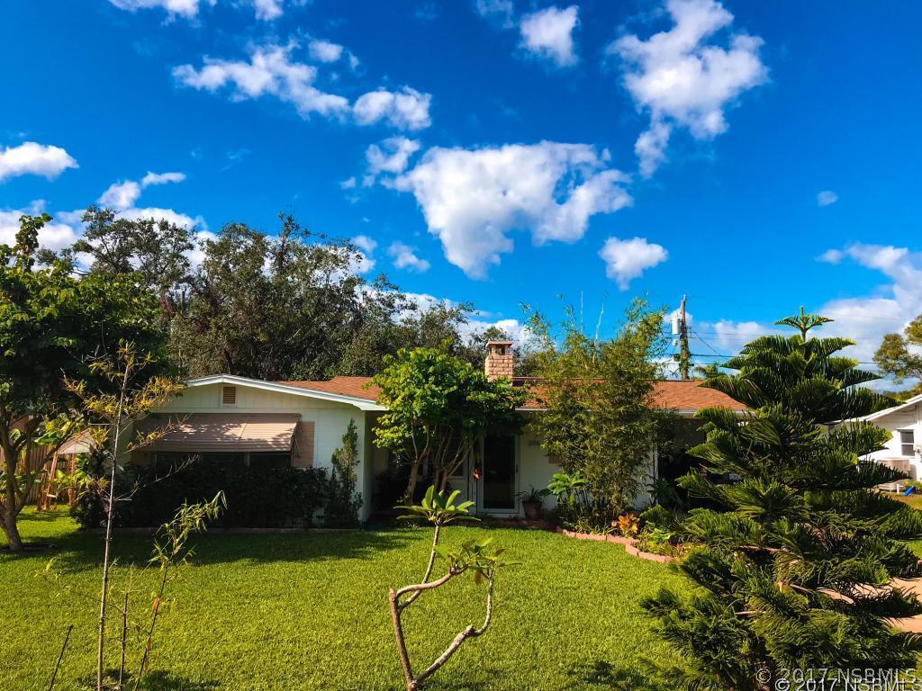 1858 Juniper Dr., Edgewater, FL 32141