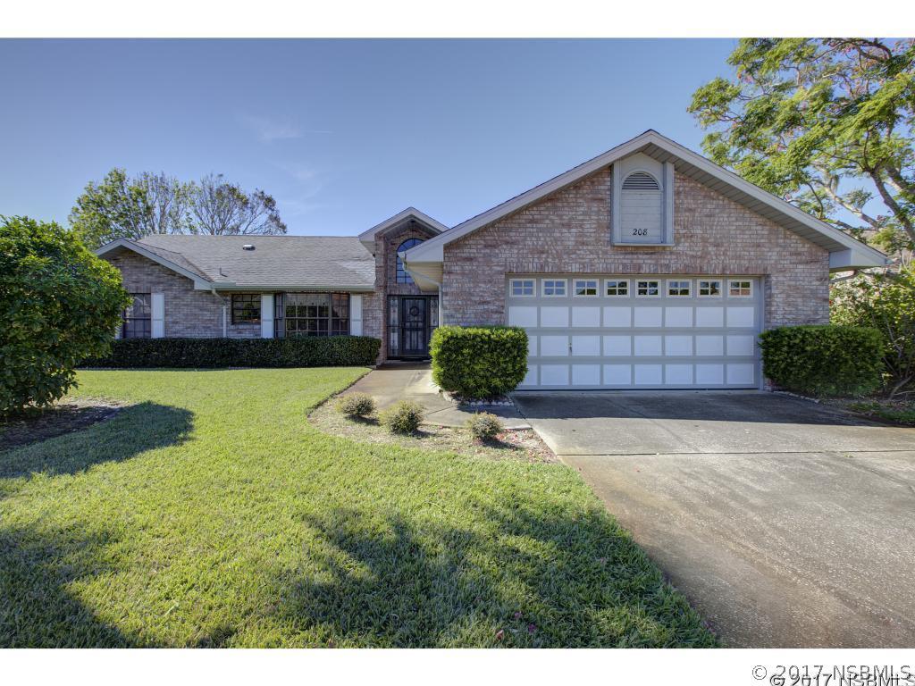 208 Meadow Lake Dr., Edgewater, FL 32141