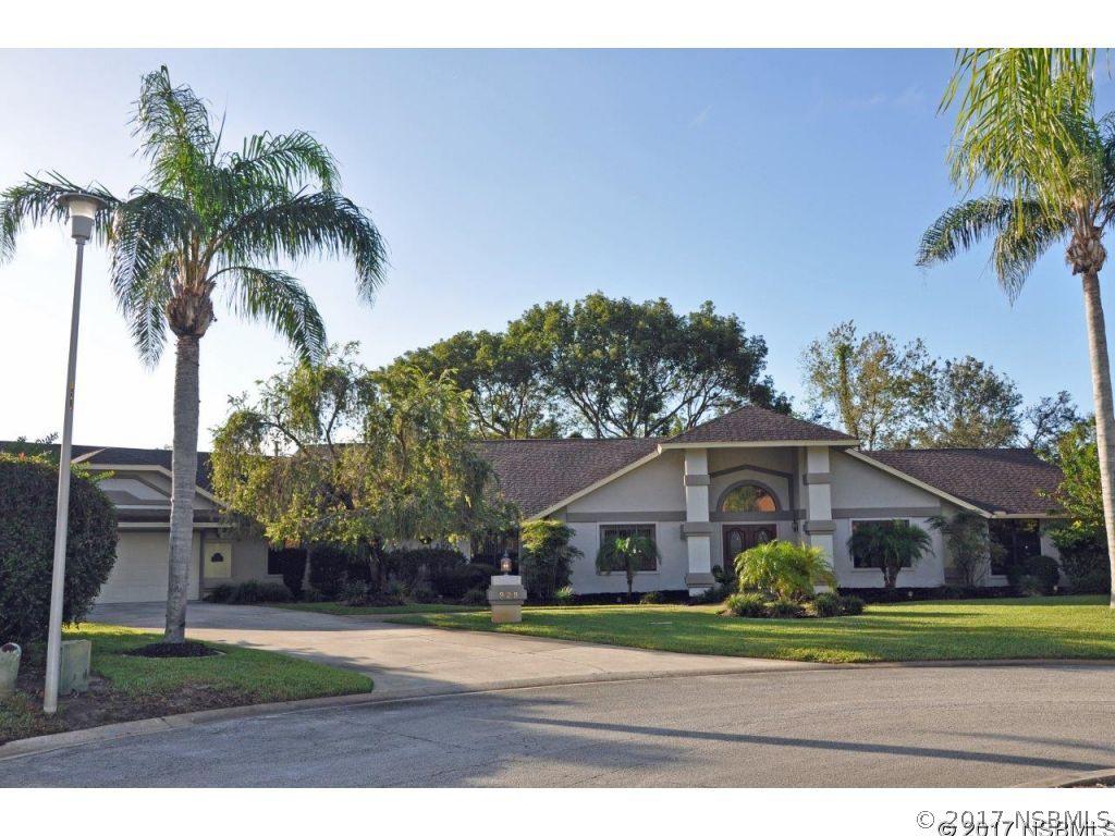 929 Chinaberry Ct., New Smyrna Beach, FL 32168