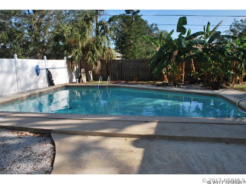 1707 Kumquat Dr., Edgewater, FL 32132