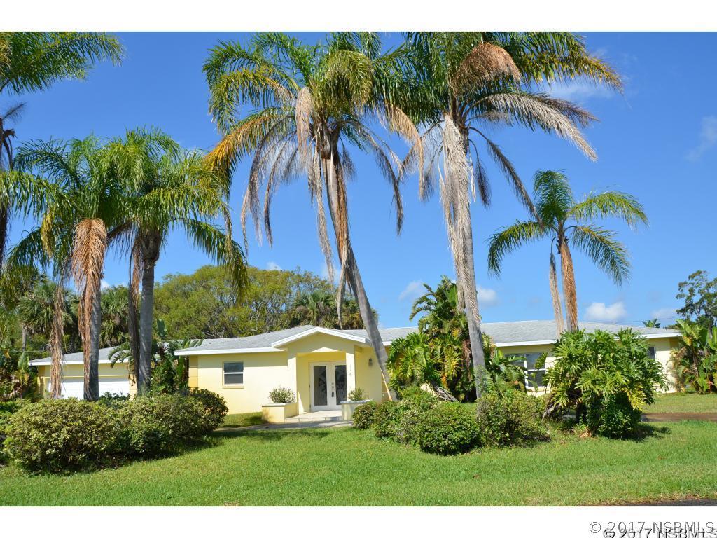 116 Palm Breeze Dr., Edgewater, FL 32141