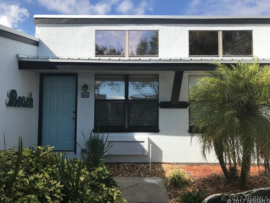 44 Jacaranda Cay Ct., New Smyrna Beach, FL 32169