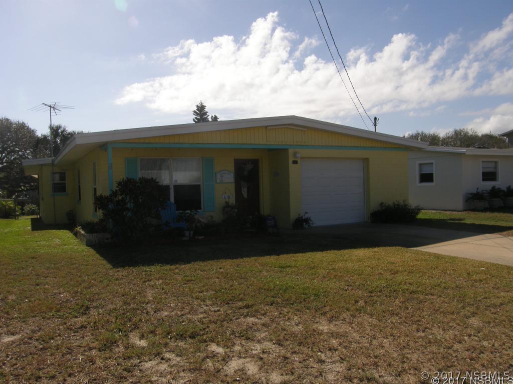 311 Due East St, New Smyrna Beach, FL 32169