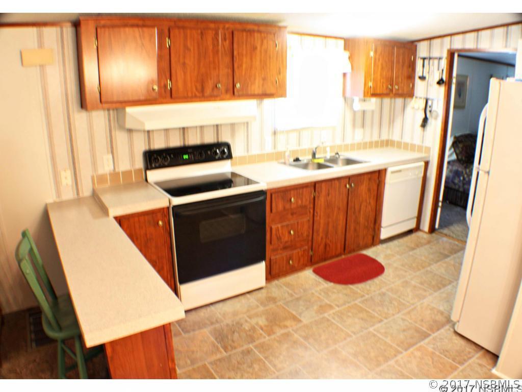 123 Cedar St., Edgewater, FL 32141