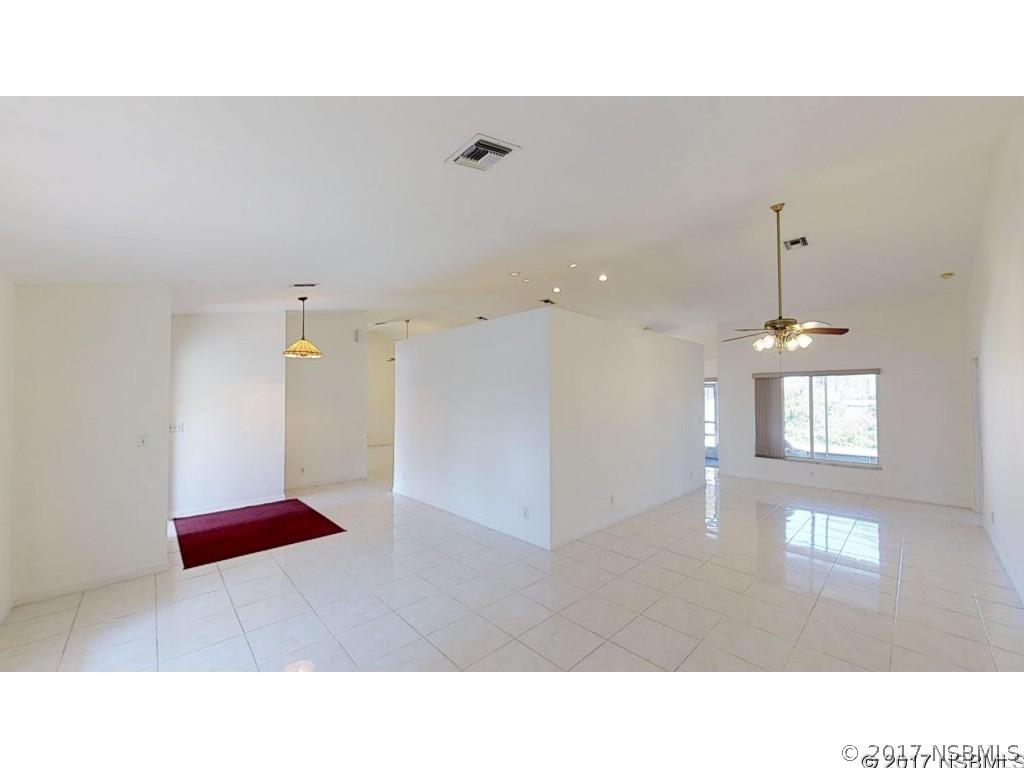 2829 Sabal Palm Dr., Edgewater, FL 32141