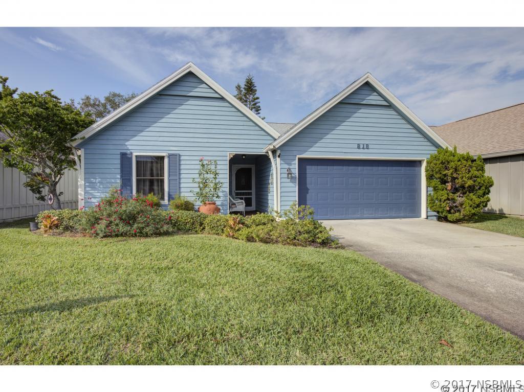 818 Island Point Dr., New Smyrna Beach, FL 32168