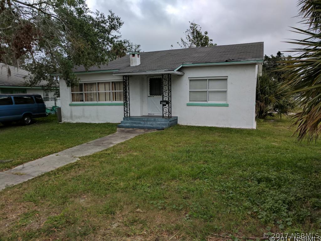 409 N Ridgewood Ave., Edgewater, FL 32132