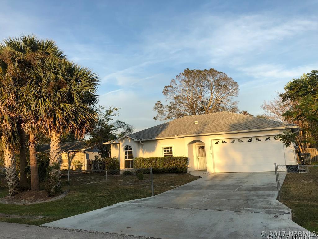 1819 Umbrella Tree Dr., Edgewater, FL 32132