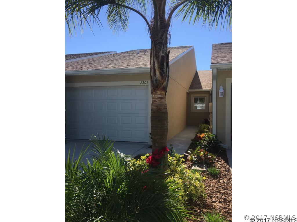 2206 Hawks Cove Cir., New Smyrna Beach, FL 32168