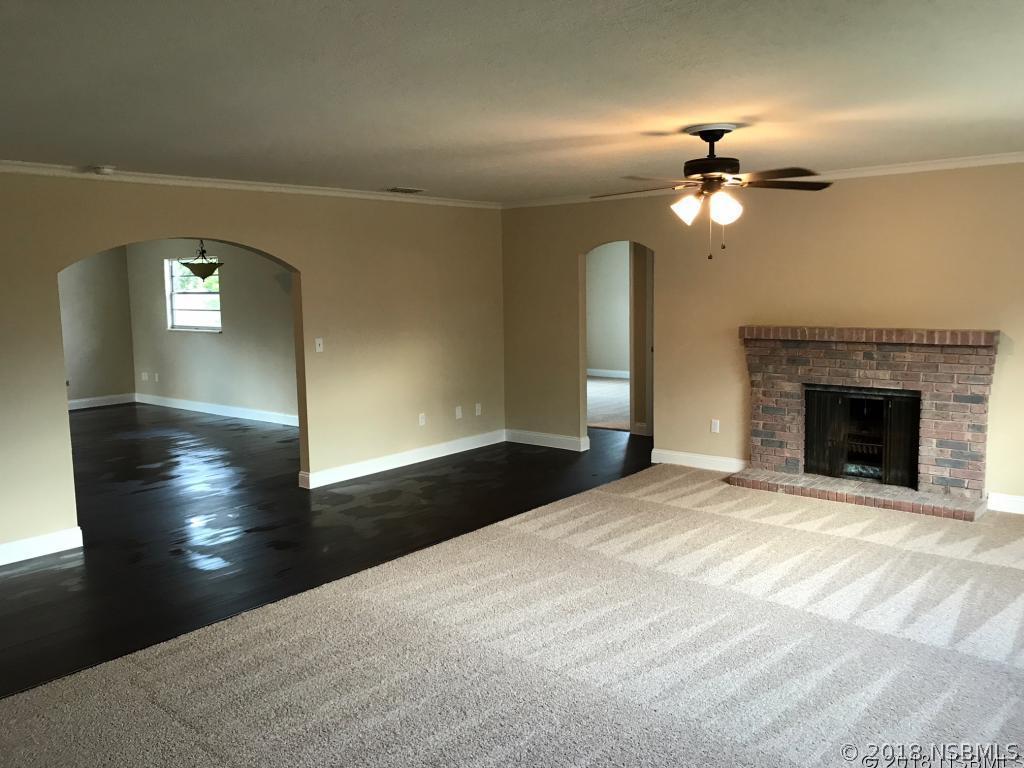 2504 Evergreen Dr., Edgewater, FL 32141