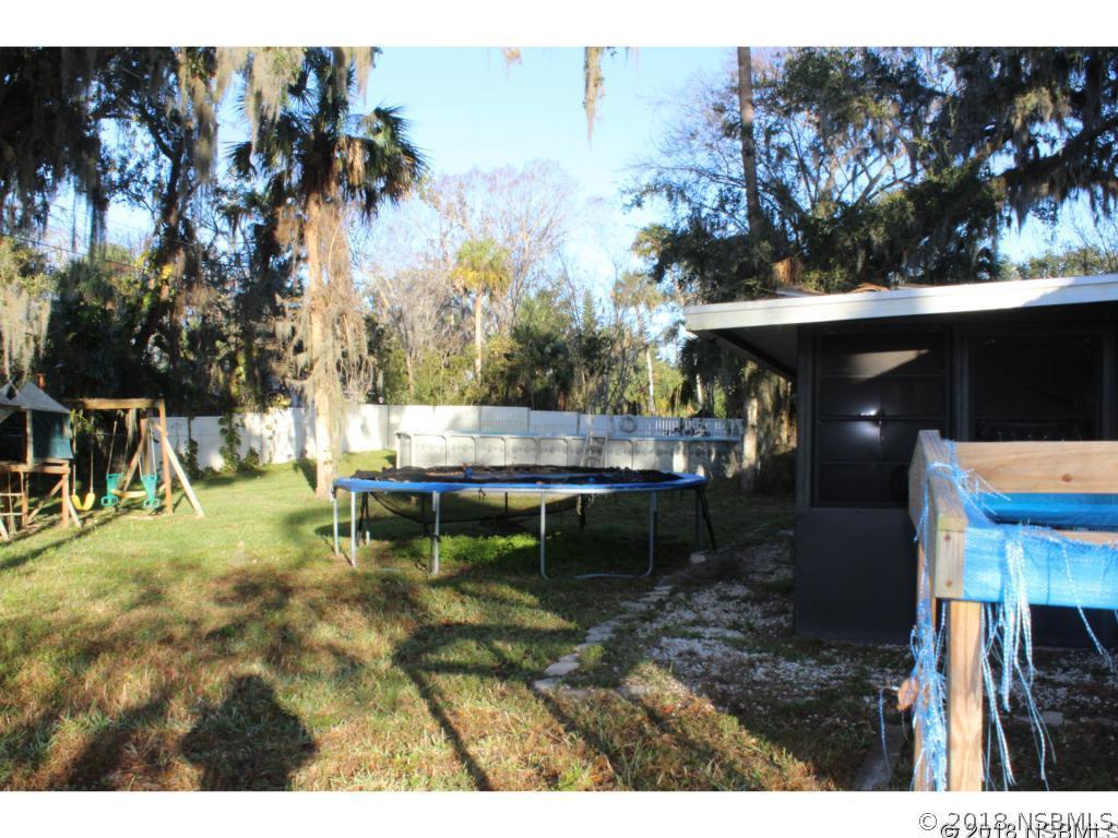 1624 Queen Palm Dr., Edgewater, FL 32132
