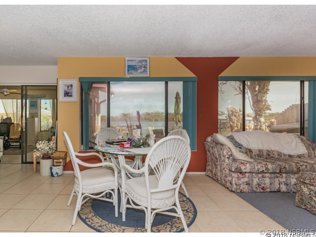 7 Pelican Ln., Edgewater, FL 32141