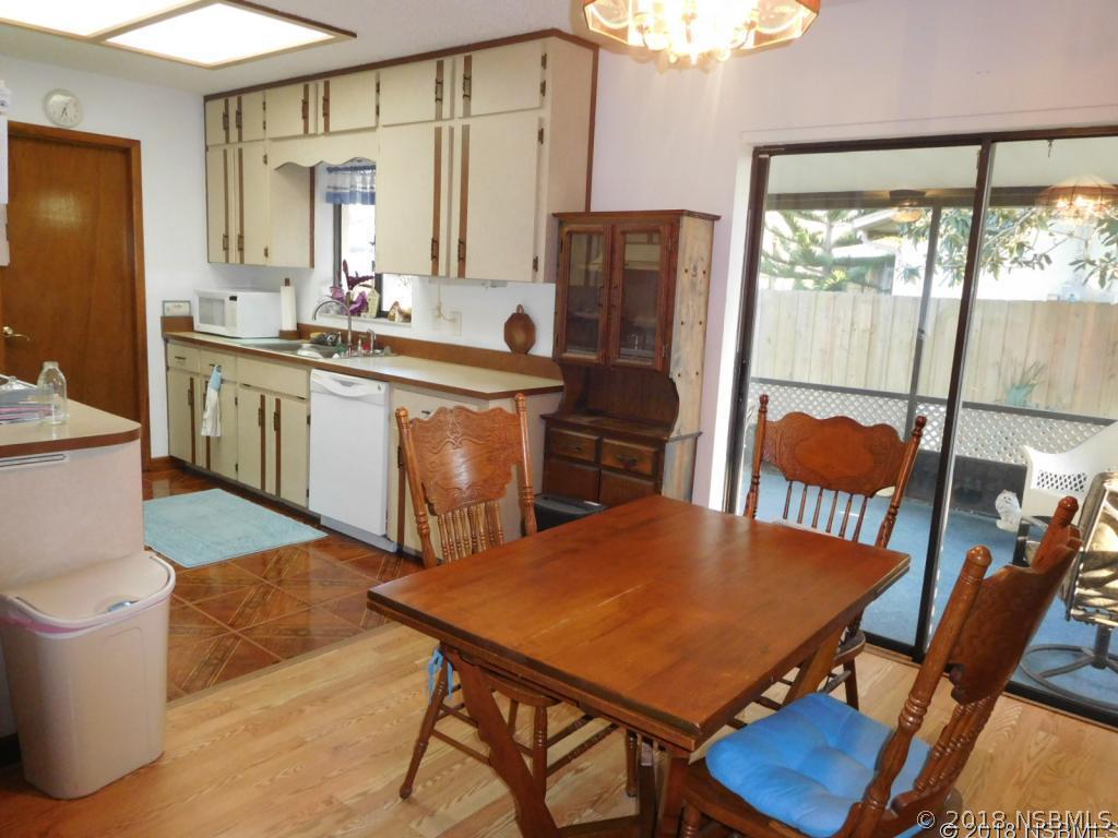 2203 Sabal Palm Dr., Edgewater, FL 32141