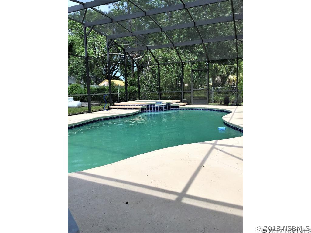 2309 Evergreen Dr., Edgewater, FL 32141